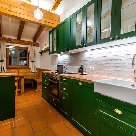 شقة Family Hideout *