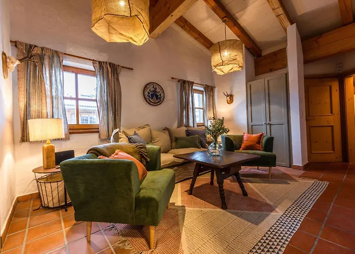 Family Hideout شقة *