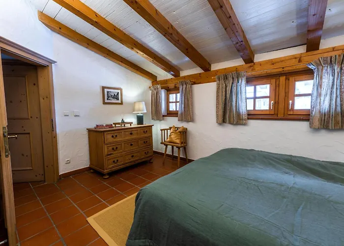 Family Hideout * كيتزبوهيل